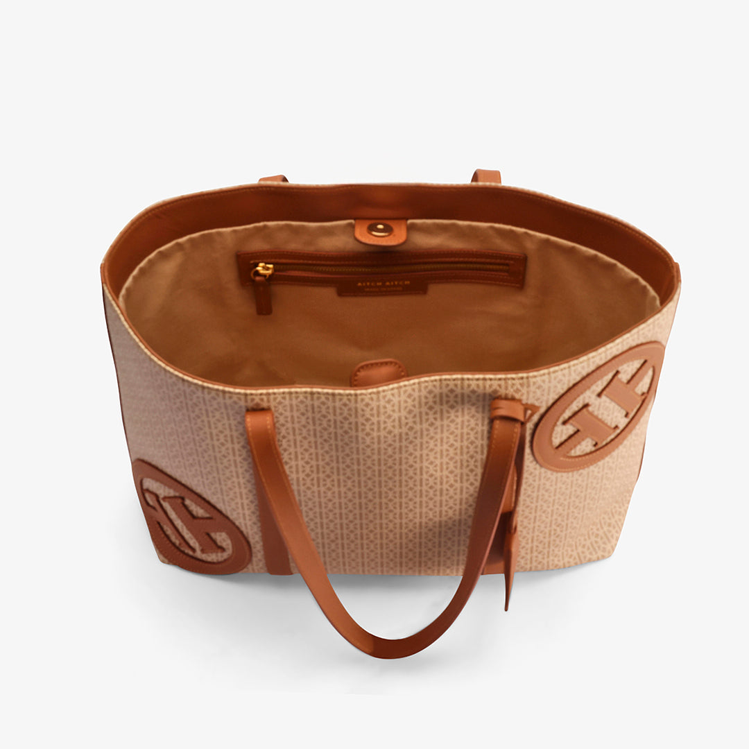 La Reina Shopper Tote